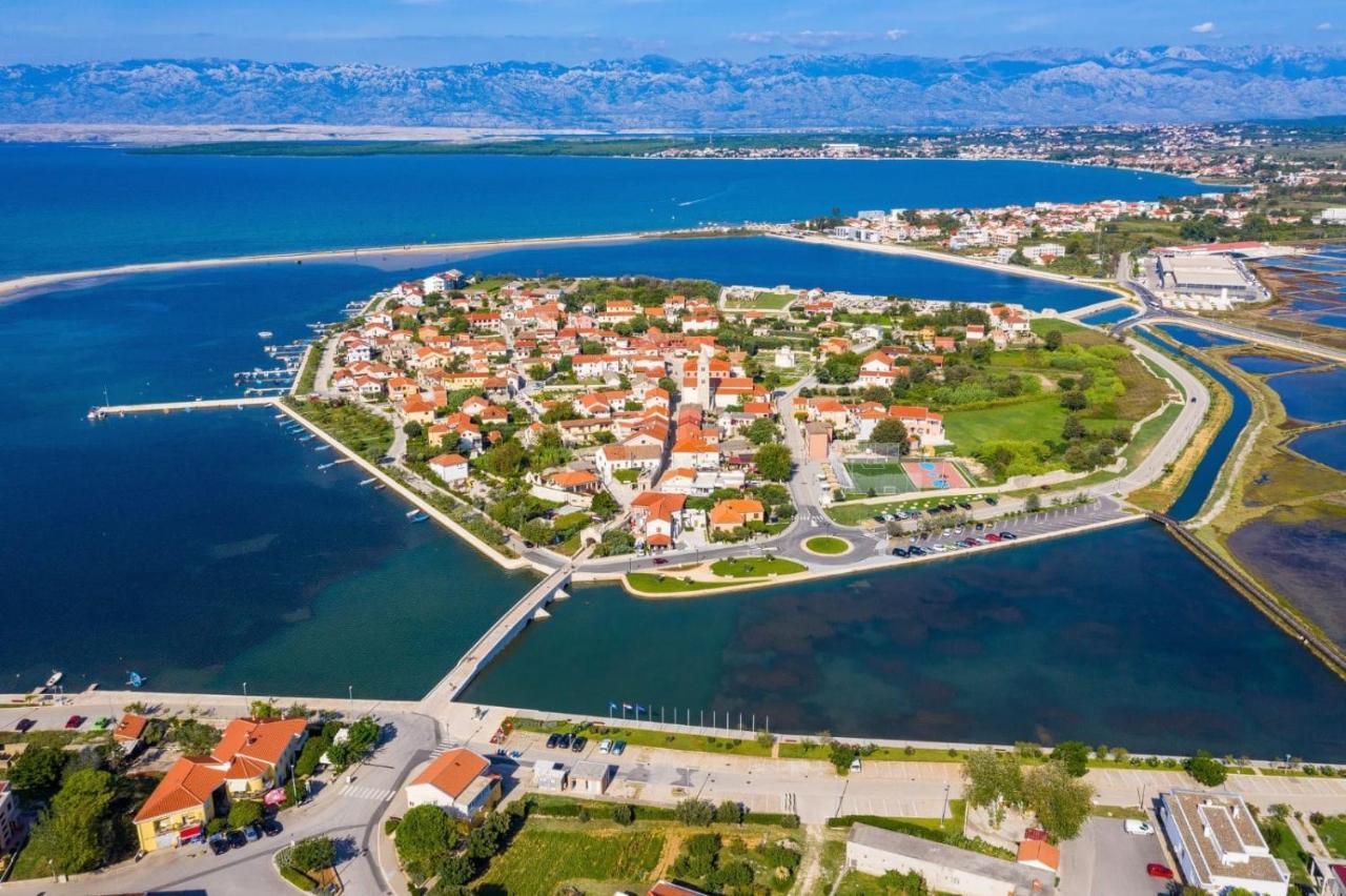 Apartments With A Parking Space Nin, Zadar - 13571 Exterior foto