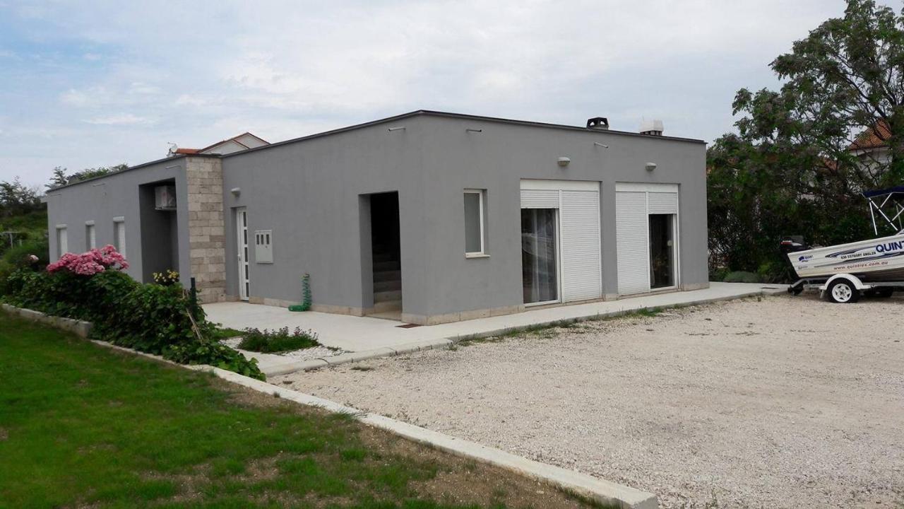 Apartments With A Parking Space Nin, Zadar - 13571 Exterior foto